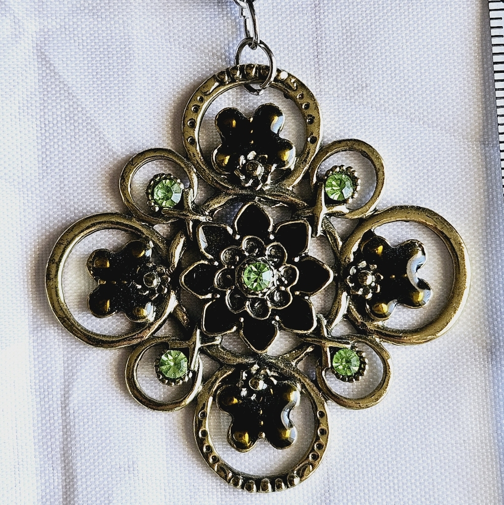VINTAGE STYLE NECKLACE - Picture 3 of 8